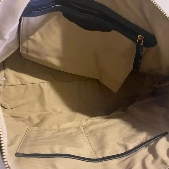 T Tahari black leather satchel handbag - Picture 11 of 15